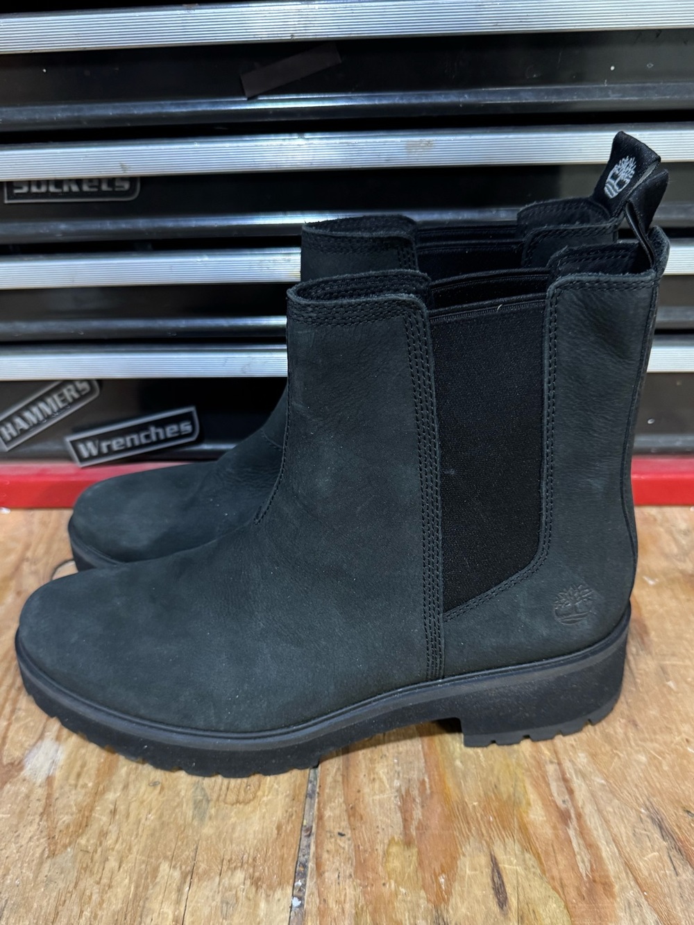 Timberland Women's Carnaby Cool Chelsea Boots Size 11 Black New - Picture 3 of 9